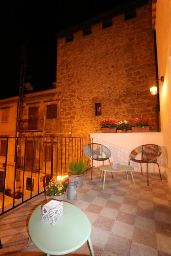 Torre'S Camere & Caffe Монреале Экстерьер фото